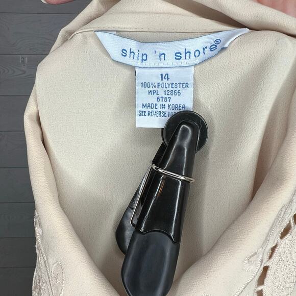Ship 'N Shore vintage ecru embroidered blouse Size 14 - Picture 2 of 7